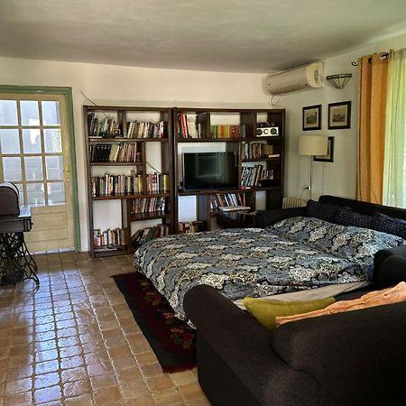 Lake House Puro Dodosi Extérieur photo