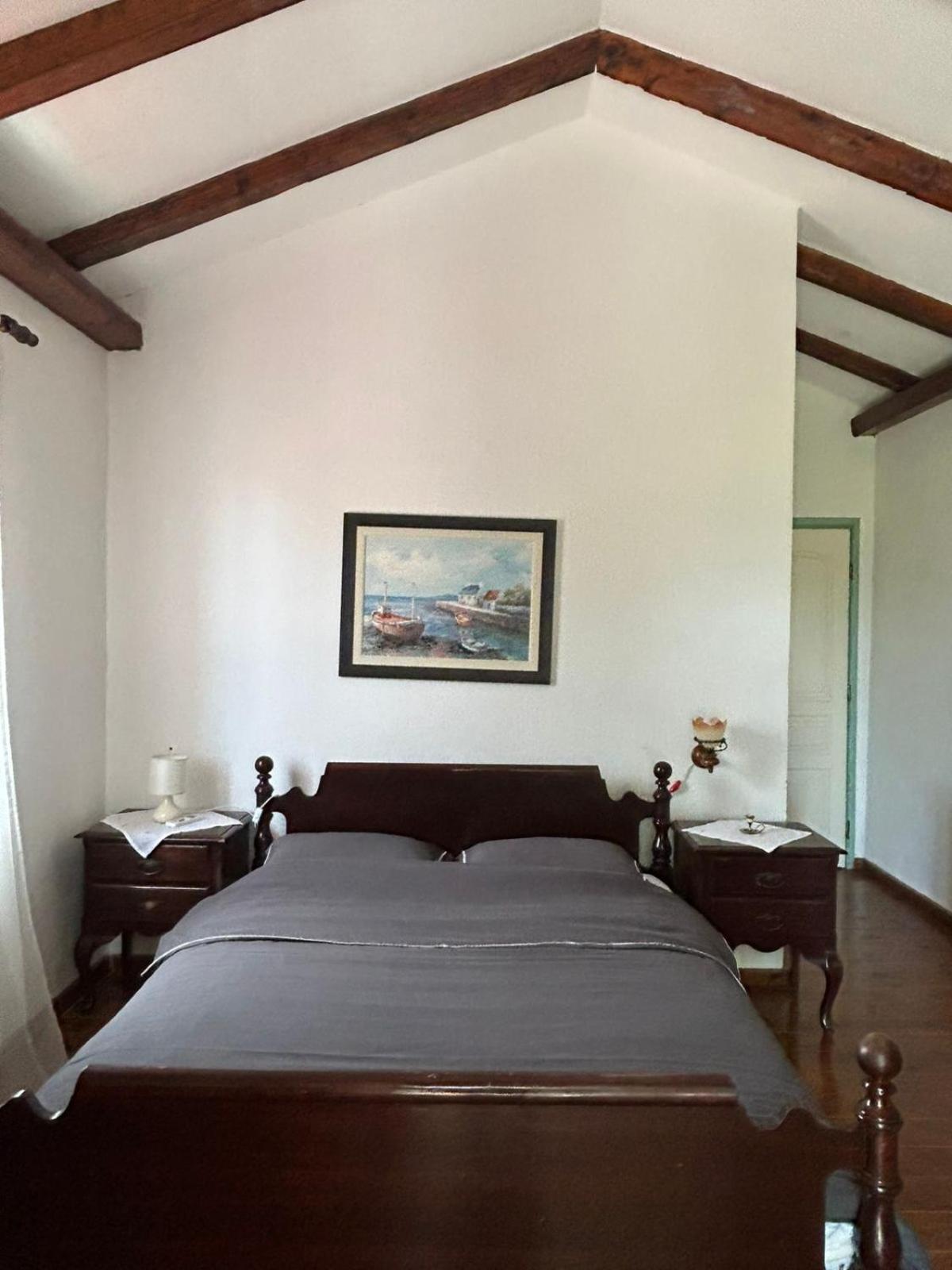 Lake House Puro Dodosi Extérieur photo